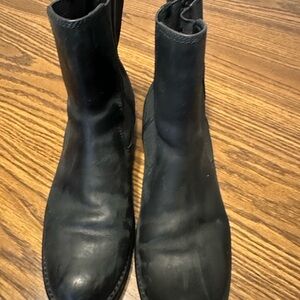 Clarks Women's Sleek Black Ankle Booties